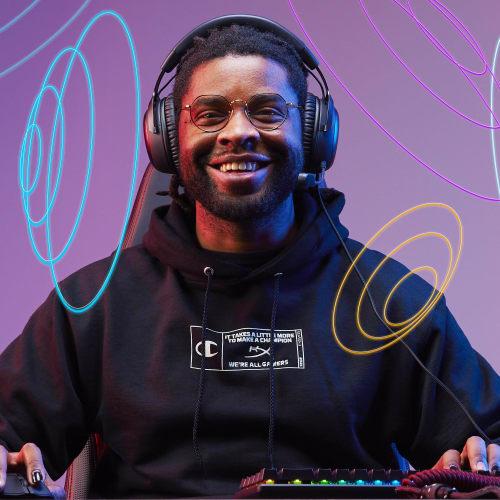 HyperX HyperX Cloud III Gaming Headset DTS Headphone:X Spatial Audio Equipped with 53mm Driver Cloud II Comfort Black PC, PS5, PS4, Xbox Series, Ninte