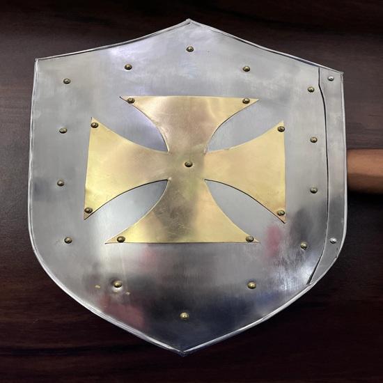 60.96 Cm Medieval Knight Crusader Cross Shied Larp Reenactment Cosplay Functional Knight Battle Shield Handmade Best Gift