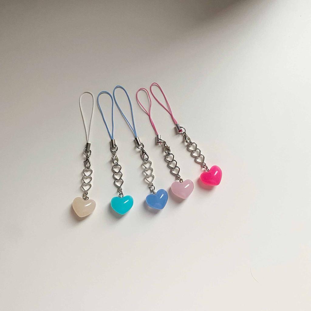 Love Heart Keyring Personalized Couple Keychain Handmade Cellphone Lanyard Unique Charm for Key and Earphone Cases