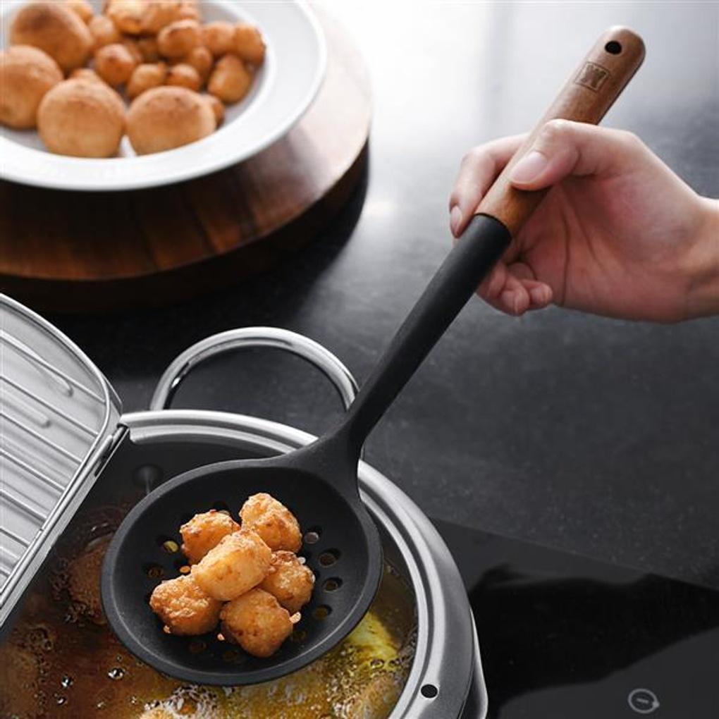 WAGENSTEIGER Flexibell Silicone Skimmer_Black