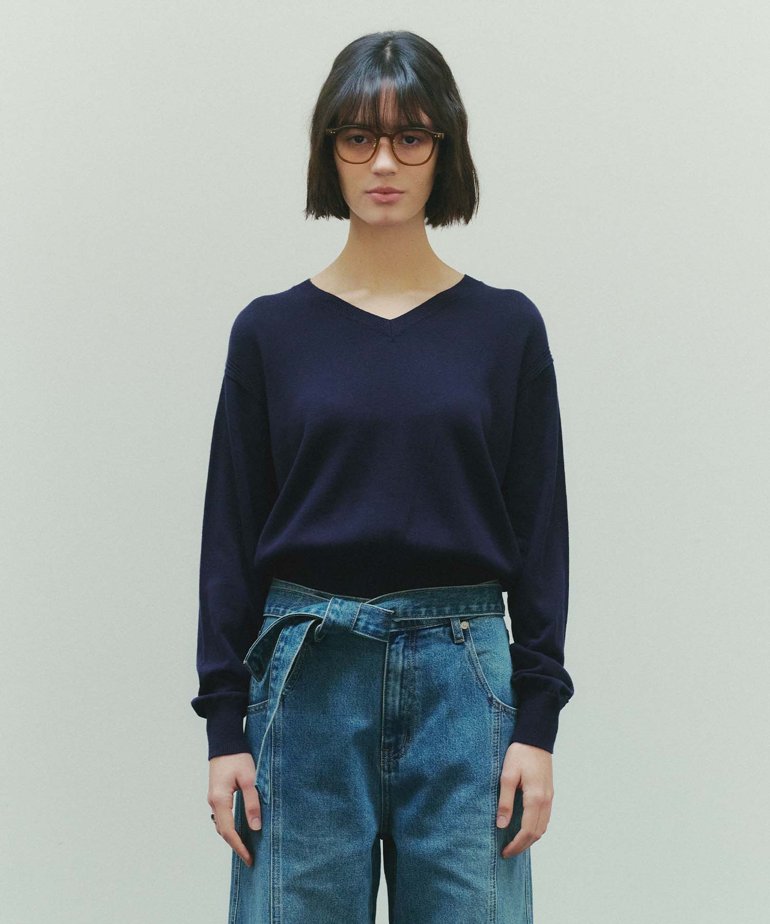 Plack Woman V-Neck Reverse Detail Knit Navy S/Free