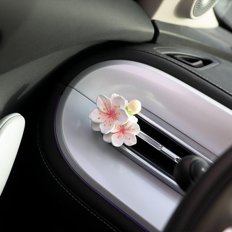 Air Outlet Flower Aromatherapy Car Decoration Gardenia Tulip Rose Peach Blossom Car Perfume Fragrant Stone Pendant