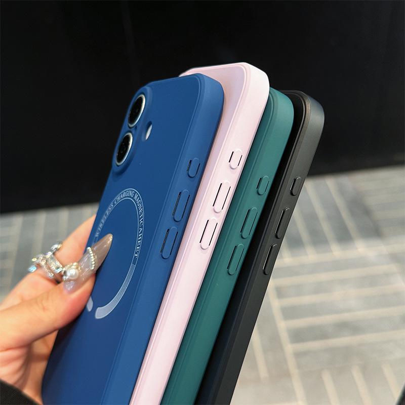 iPhone 16 Pro Max Magnetic Liquid Silicone Phone Case