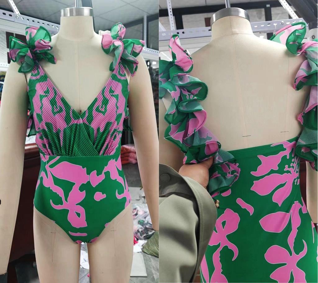 2024 Floral Cross-Back One-Piece Swimsuit and Skirt Set for Women – Trendy European and American Vacation Style