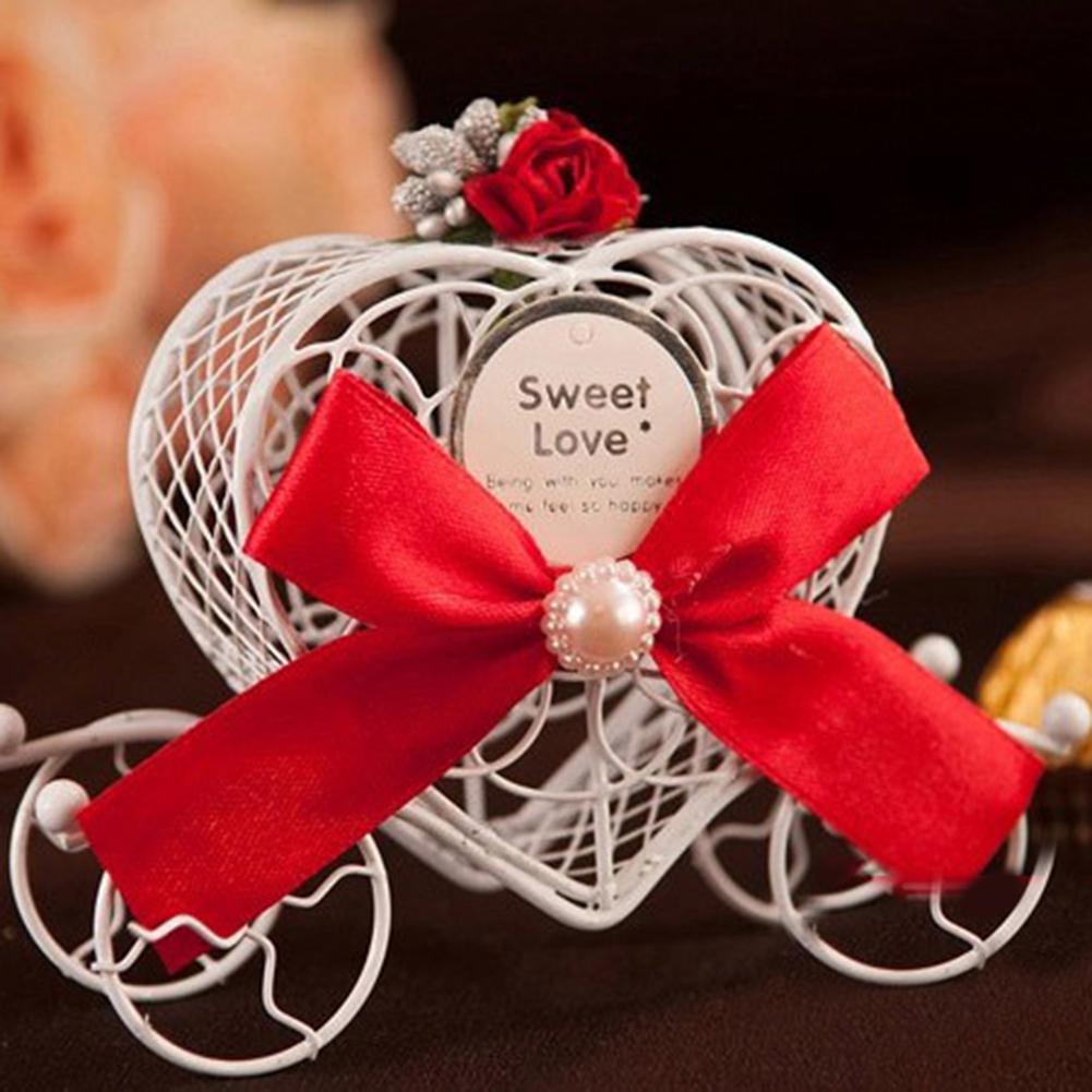 Fashion Ornaments Festival Favours Birthday Carriage Metal Heart Wedding Chocolate Party Candy Box Gift