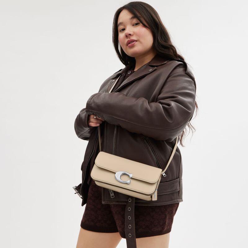 COACH Women's IDOL Small Shoulder Bag