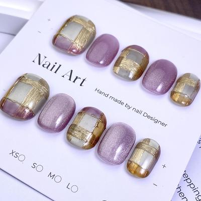 Gentle Taro Cat Eye Magic Mirror Nail Art - Purple Plaid Short Square Round Handmade Nails with High-End Whitening Feel