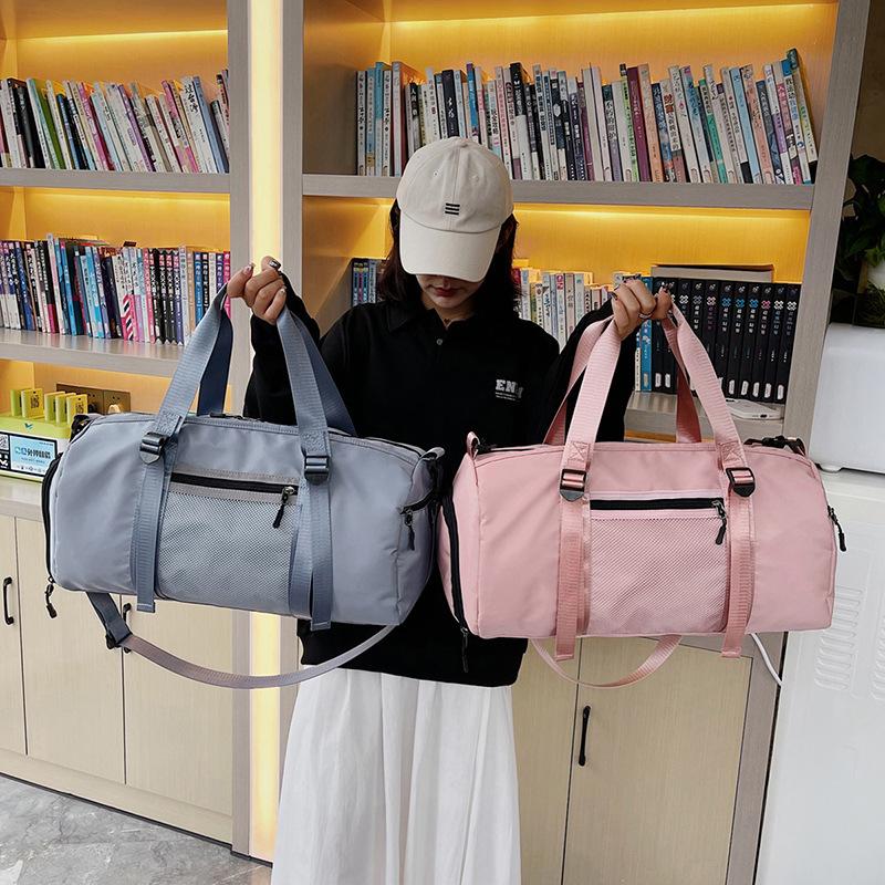 Large Capacity Travel Bag Dry Wet Separation Sports Gym Bag Yoga Bag Strap Shoe Compartment Can Be Used To Cover The Luggage Bag