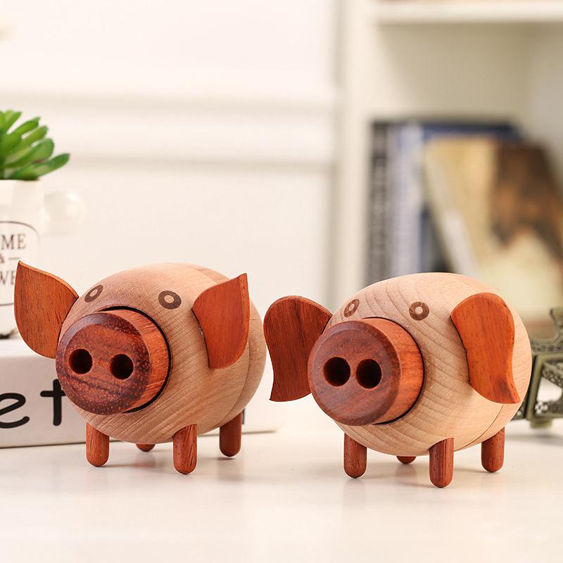 Wood Pig Model Music Box Home Decorations Crafts Movement Musical Box Creative Christmas Gifts
