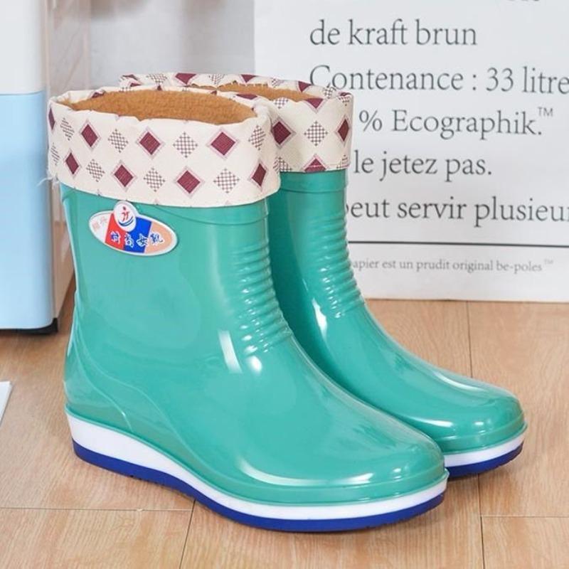 High tube rain shoes women's rain boots waterproof shoes women's fleece overshoes water boots women's fashion medium tube adult non-slip