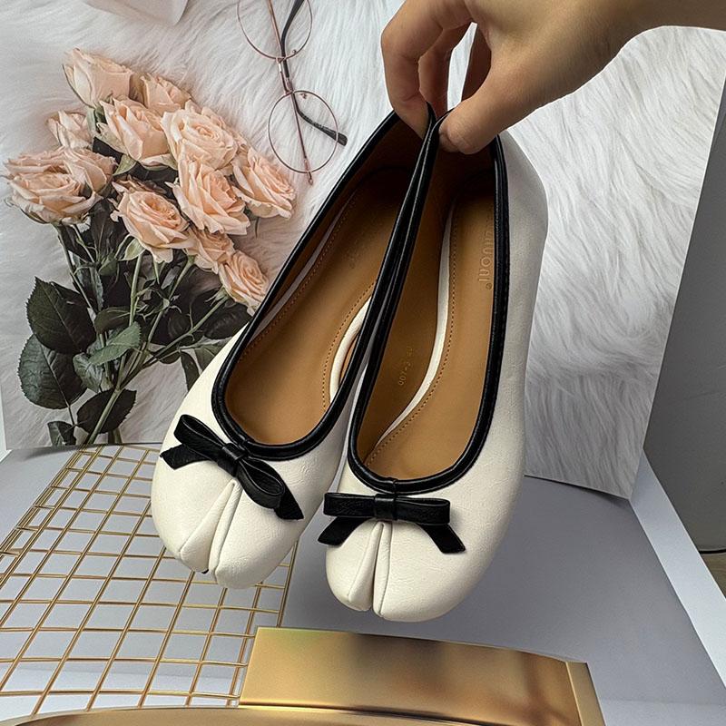 

Мода Мода Мелкие Балетки Обувь Слипоны Для Женщин Новинка 2025 Женская Странный Носок Обувь Балетки для Леди с Туфлями с Бантом-Бабочкой 35 бежевый