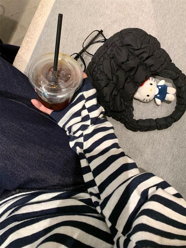 Autumn 2026 Off-Shoulder Striped Long-Sleeve Women's T-shirt - Loose Fit & Slimming Design