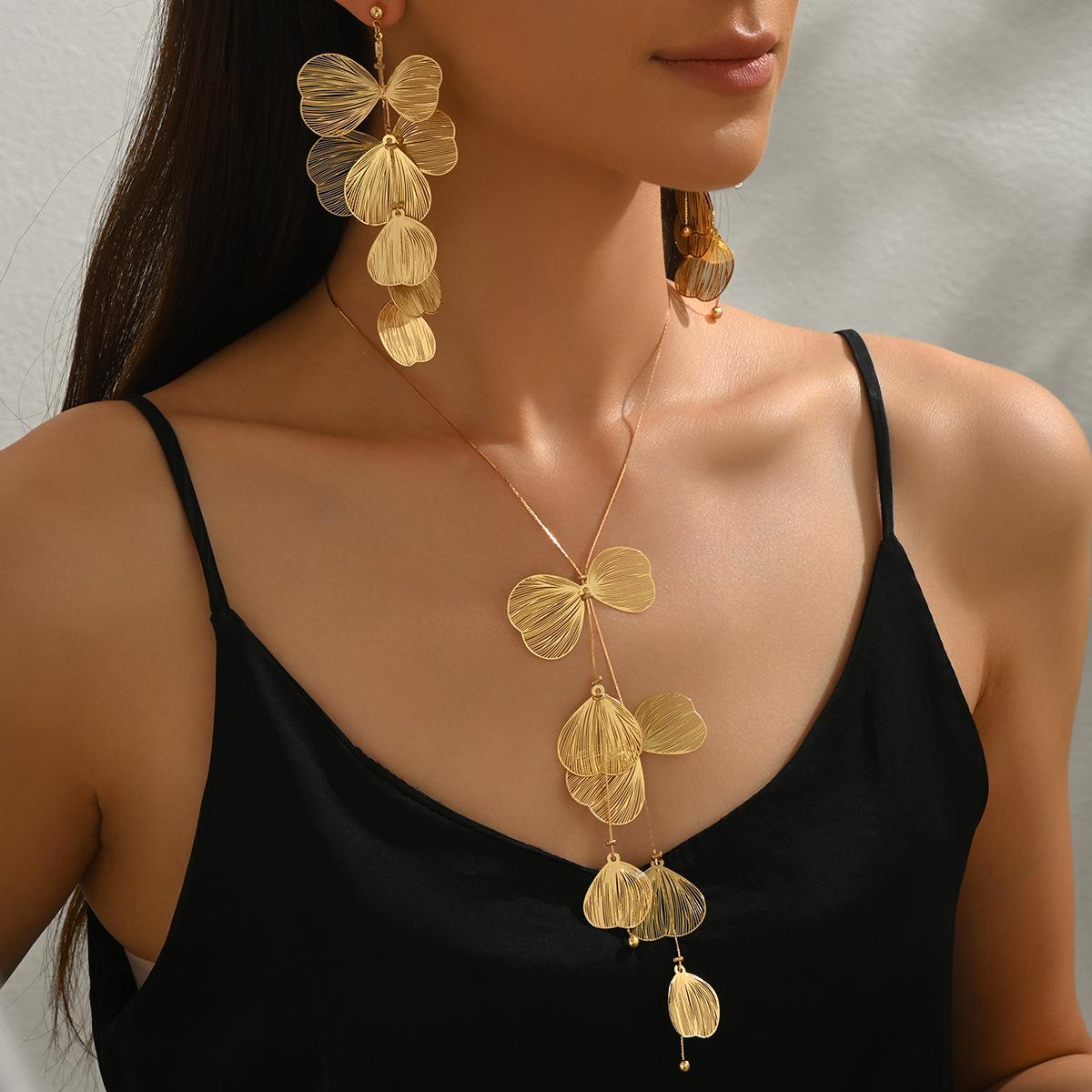 

Lacteo модное золотого цвета в форме листа с лепестками, очаровательное длинное ожерелье для женщин, колье на груди, женская вечеринка, ювелирные изделия, воротник, подарки