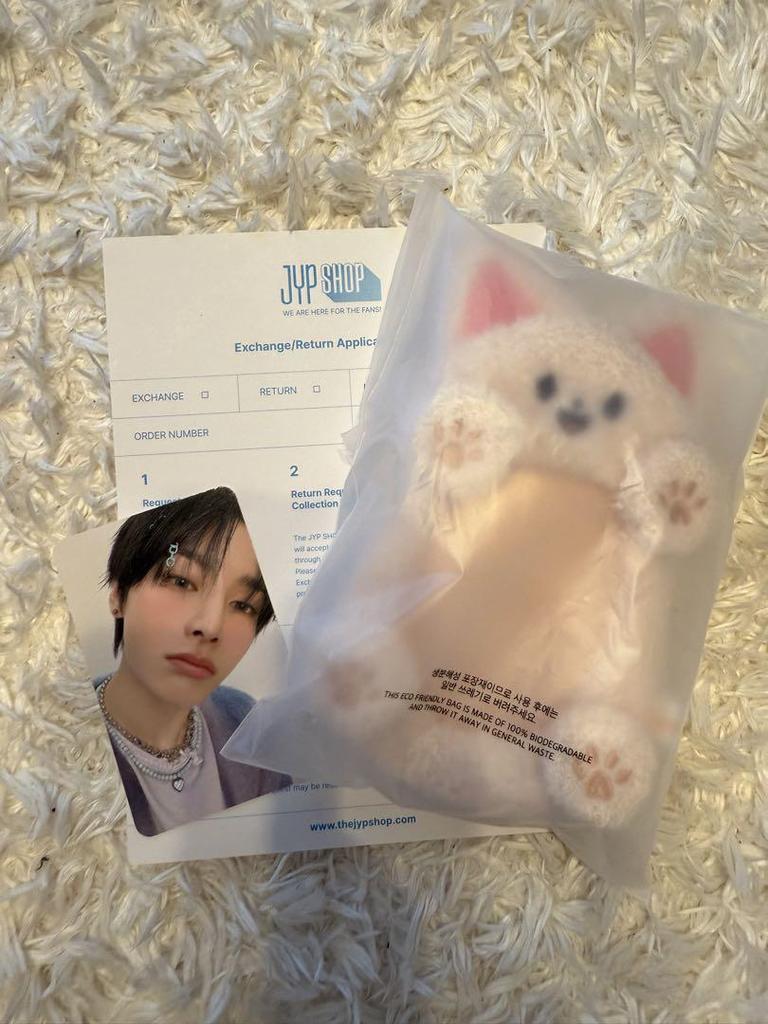 [USED] Stray Kids Fan Meeting Trading Card Case, I&N, with Bonus Trading Card