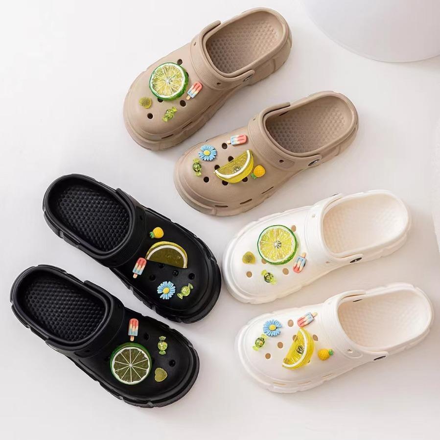 Summer new cute fruit three-dimensional cartoon hole shoes fashion soft sole casual cool slippers women's home