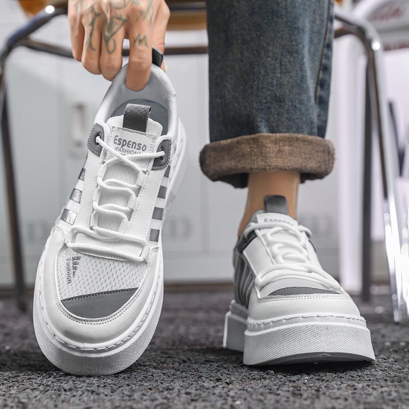 2025 spring new thick-soled white shoes, men's and women's trends increase, casual board shoes, couple lightweight student sports shoes