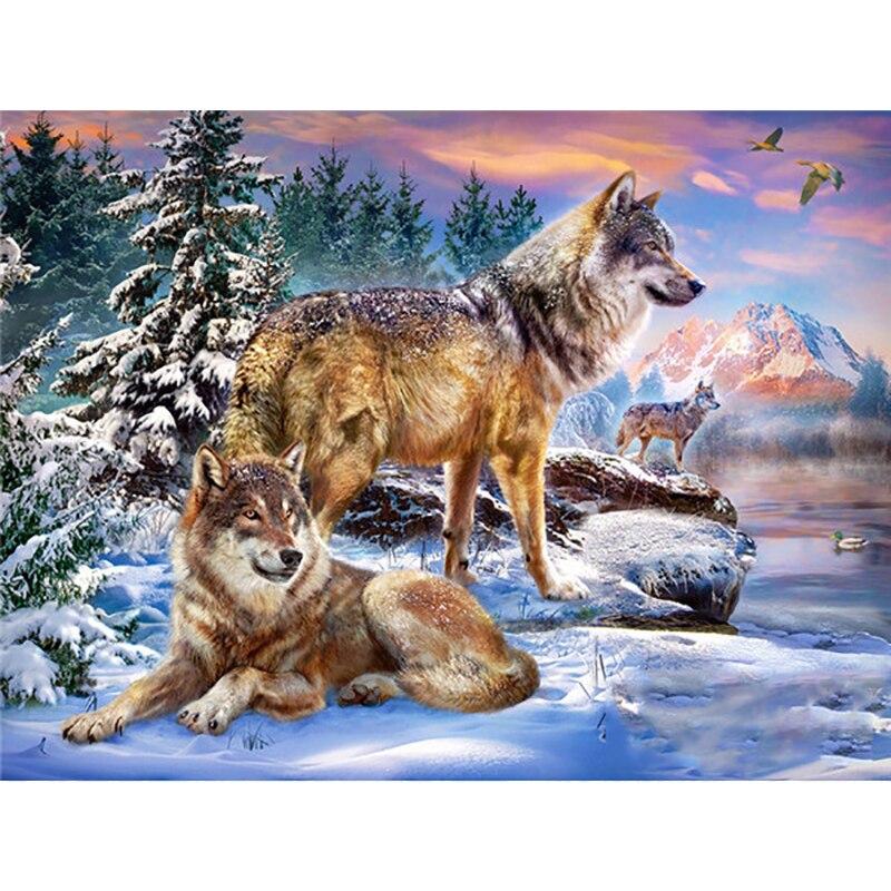 New 5D DIY Diamond Painting Snow Wolf Diamond Embroidery Animal Cross Stitch Full Round Drill Crafts Home Decor Art Gift