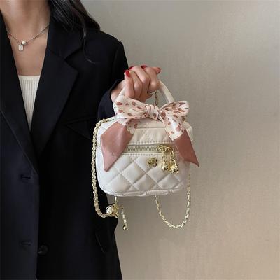 Mini rankinė pavasaris ir vasara nišinė siuvinėjimo siūlų grandinėlės rankinė moteriška nauja aukščiausios klasės nešiojama peties paštininko rankinė