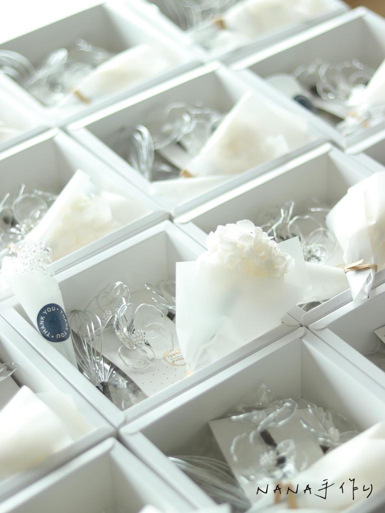 [Handmade by NANA] Hair Ornament - Gold & Silver Artificial Flowers (Baby's Breath, Hydrangea, Mizuhiki) - Perfect for Coming-of-Age Ceremony,