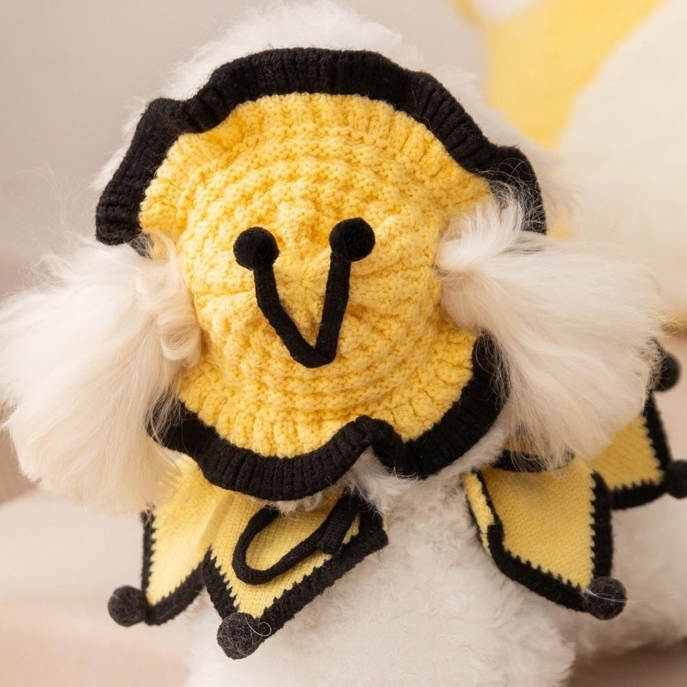 Pet Outfit Elastic Pet Knitted Hat Bee Shaped Comfortable Dog Scarfs Warm Dog Drool Towel Pet Accessories