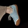 Version en peau de mouton semelle souple confortable chaussures lacées décontractées blanches pour femmes mode paresseuse à enfiler chaussures de sport et de loisirs