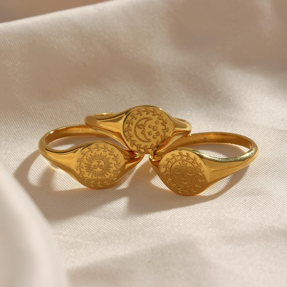 E.B.belle Creative Eagraved Facial Expression of Moon Sun Star Gold Plated Ring Tarnish Free Stainless Steel Godness Signet Ring