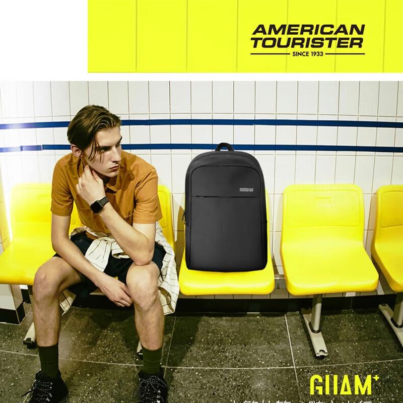 AMERICAN TOURISTER Stylish Splash-Proof Backpack