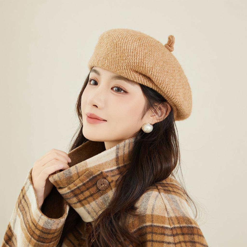 Female Solid Color Beret Casual Artistic Bud Hat Outdoor Autumn and Winter Warm Painter Hat