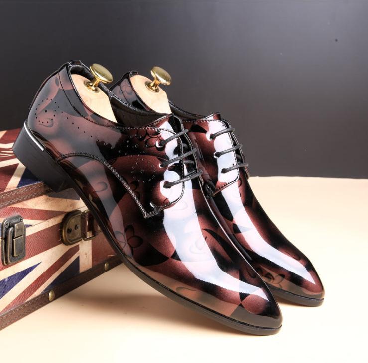 Fashion Office Men Dress Shoes Floral Pattern Men Formal Shoes Leather Luxury Fashion Groom Wedding Shoes Men Oxford Shoes Dress 37-50