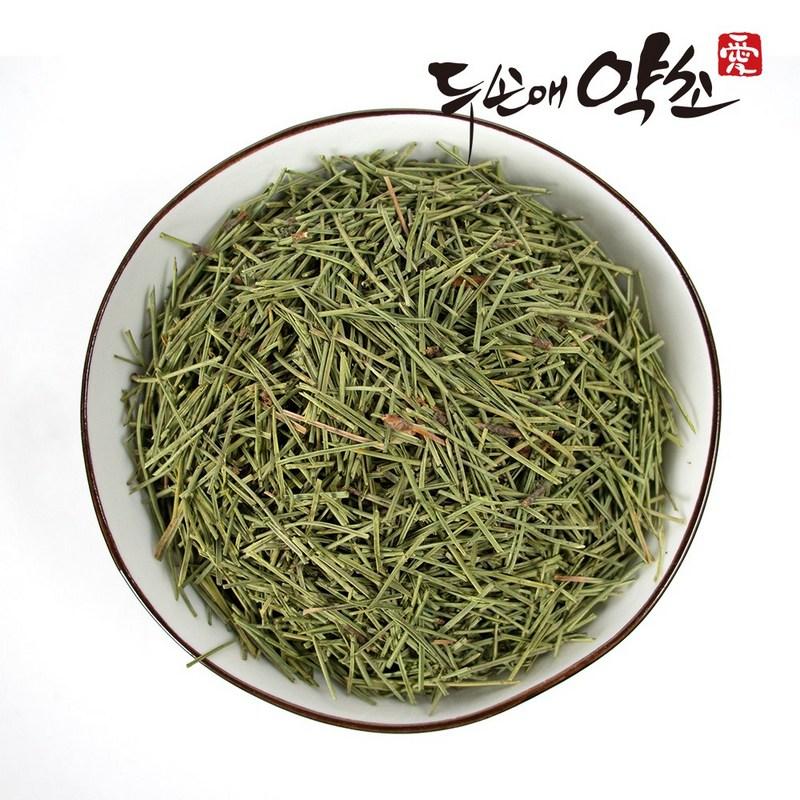 Zwei Söhne Kräuter Kiefernnadeln