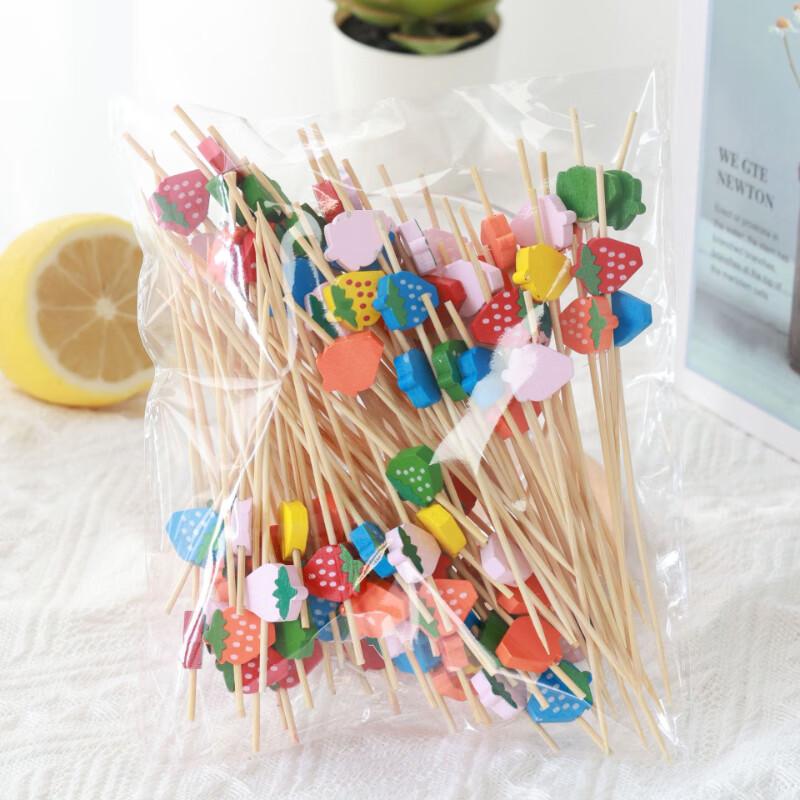 ZISIZ Disposable Strawberry Fruit Picks