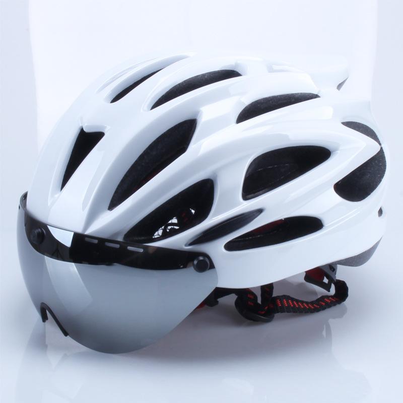 Bicycle Helmet Windshield Integrated Mountain Road Cycling Hat Men's and Women's Safety Helmet Equipped with Ultra Light Equipment