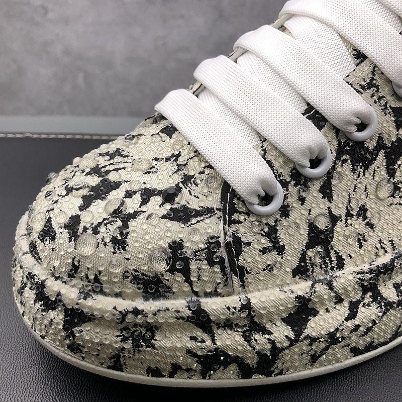 Fashion New Men Shoes Outdoor Casual Sneakers Rhinestone Board Shoes Men Fashion Deerskin Sports Large Size Shoes Men Zapatillas Hombre