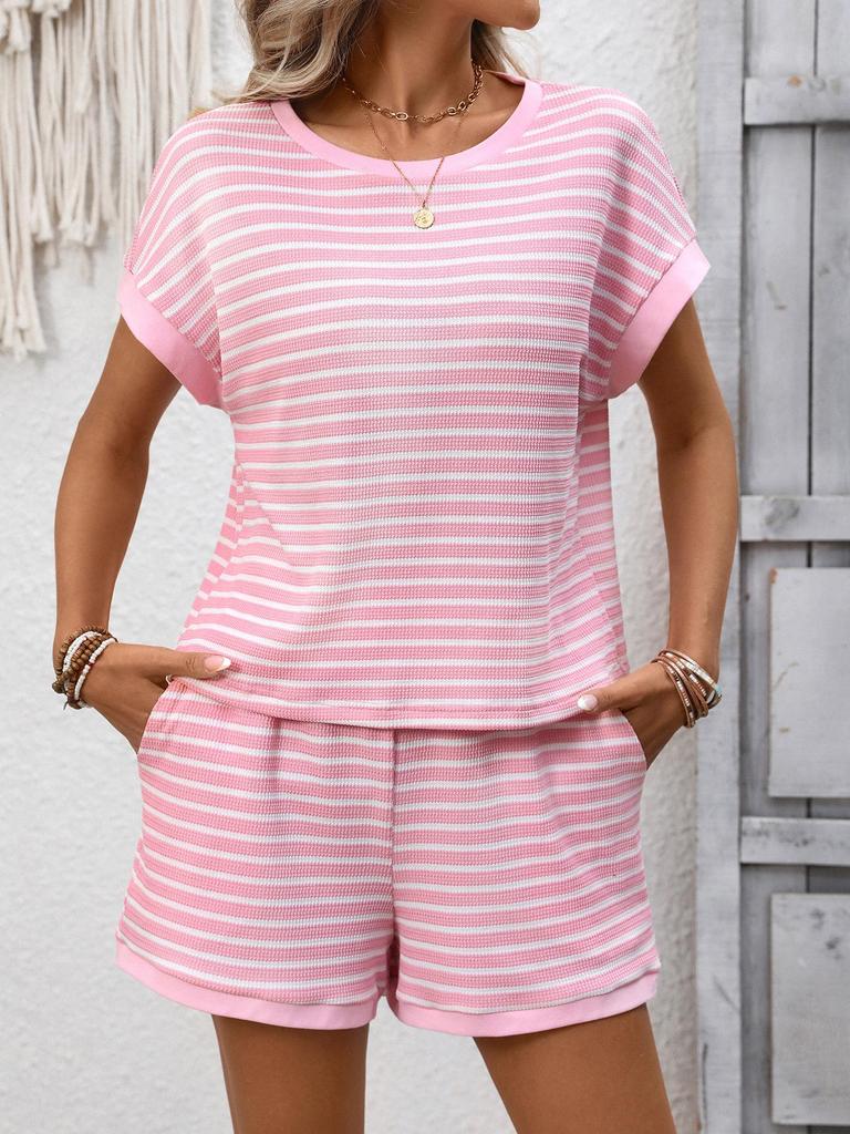 2026 Summer Women's Fashion Round Neck Patchwork Short Sleeve Shorts Casual Two-Piece Set