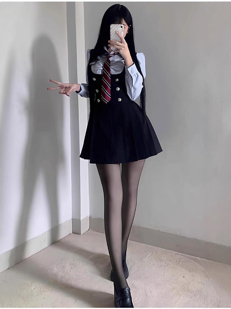 Petite Summer College-Style Skirt Set: Slim, Sweet & Cool