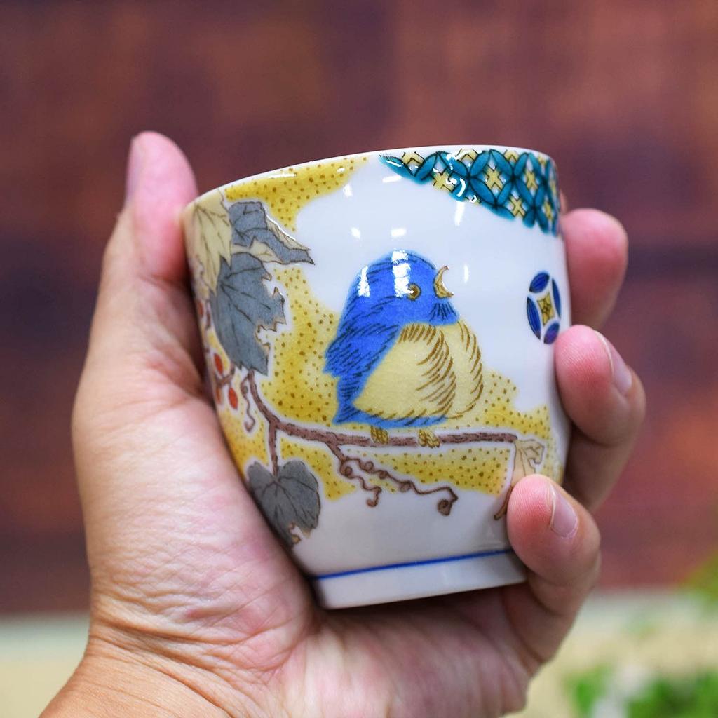 Waza no Kura Stylish Pair of Kutani Ware Teacups Teacups with Komon Yoshidaya Sparrow Design Ceramic Brand Japanese Tableware Made in Japan Perfect