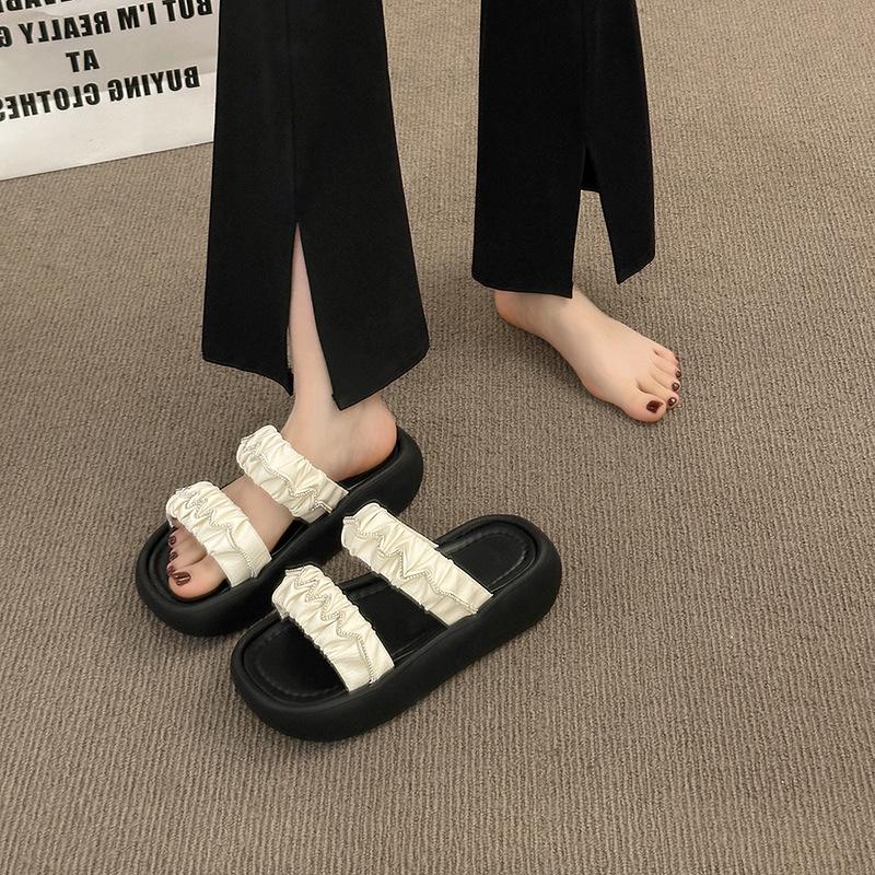 Dicke Sohle, erhöhend, coole Slipper für Frauen zum Tragen im Sommer, neue lässige Sandalen, kleine Strand-Einwort-Pantoletten