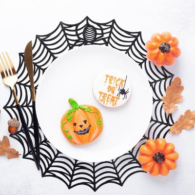 1/4/8Pcs Halloween Heat Resistant Placemats Spider Web Placemats Hollow Out Spiderweb Coasters For Dining Table Halloween Decoration