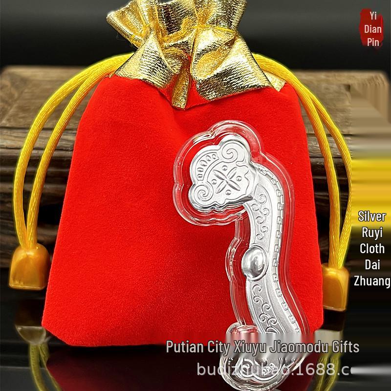 Ruyi Gold Foil Ornament: Auspicious New Year Gift for Smooth Transitions and Joyful Beginnings