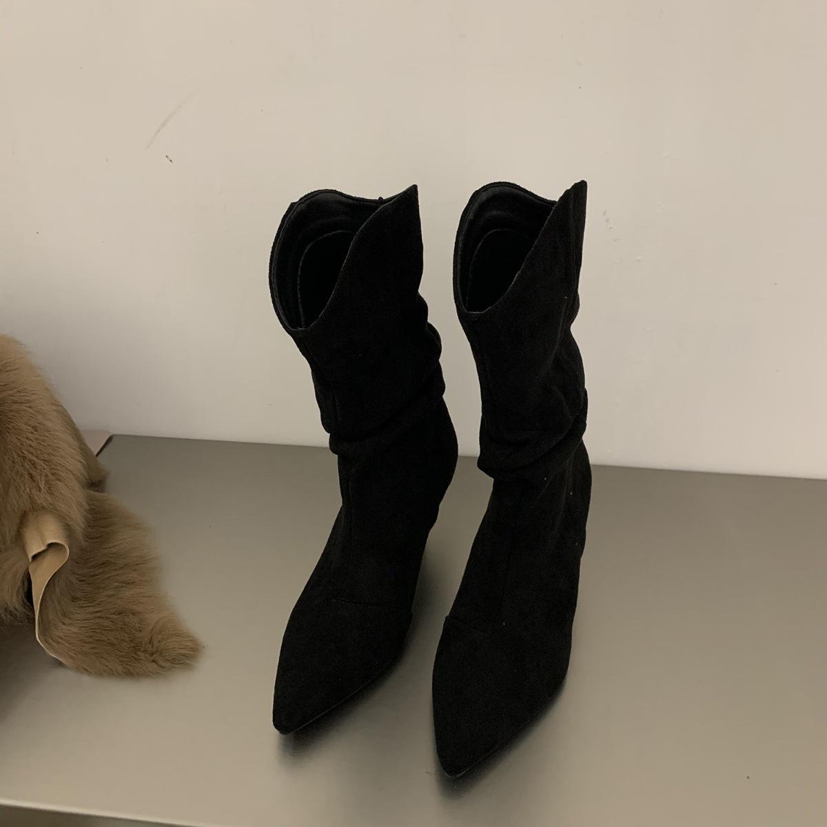 

Женские короткие сапоги на высоком каблуке, французские ботильоны, популярные остроносые женские сапоги с ворсом, новые сапоги Martin 2025 года 39