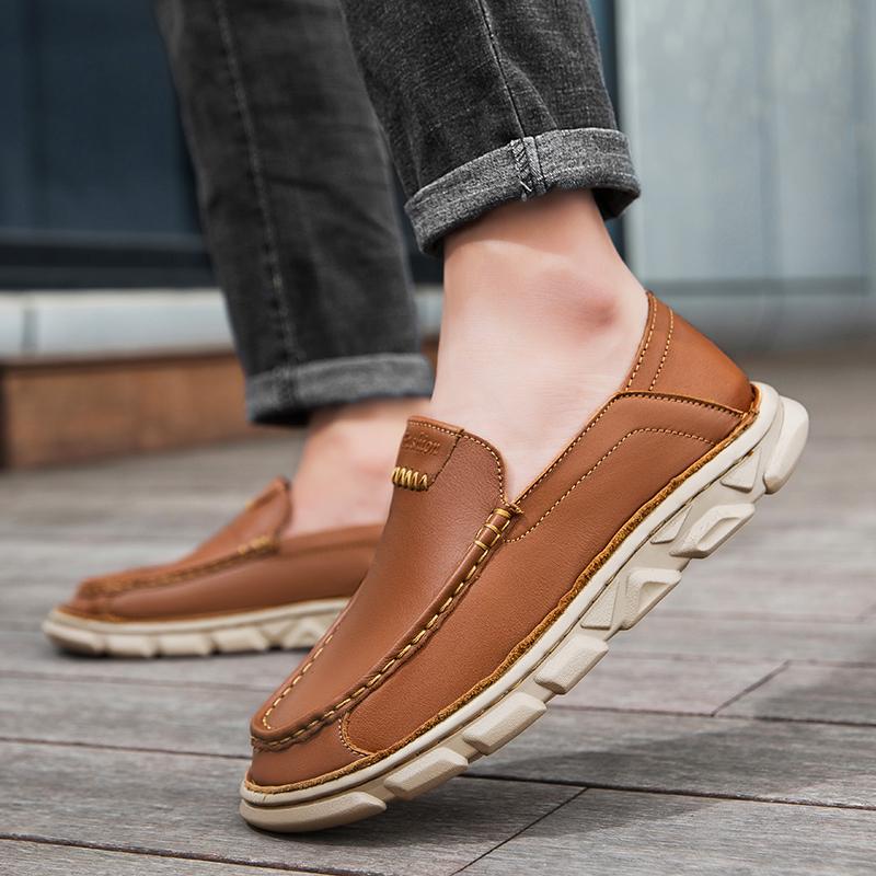 Fashion Classic Men Breathable and Non Slip Outdoor Soft Soled Loafers Brand New Men Comfortable Genuine Leather Business Leather Shoes