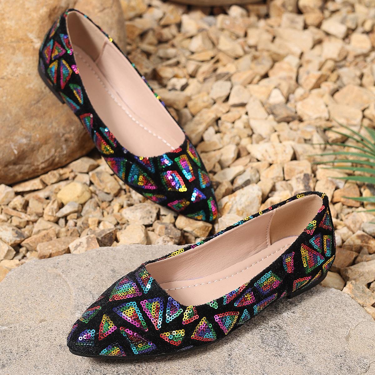 

Модные женские балетки Новинка 2025 Лето Лоферы с острым носком Красивые модные балетки Женские балетки Удобные повседневные кроссовки Женские 36