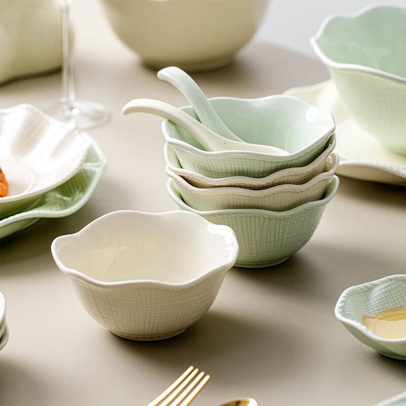 RuHan Curved Edge Ceramic Fish Plate