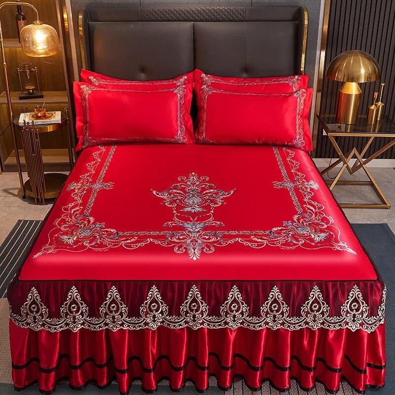 

Роскошная красная свадебная кружевная юбка-кровать, мягкий ледяной коврик, покрывало в китайском стиле для двуспальной кровати, комплект из трех предметов, можно стирать в машине 3 pcs 150x200cm