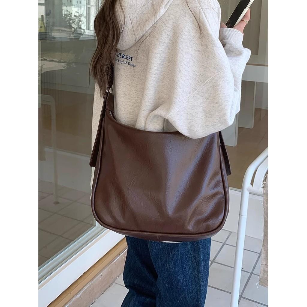 IELGY Premium Sense Large Capacity Retro Fashion Shoulder Large Capacity Versatile Tote Bag