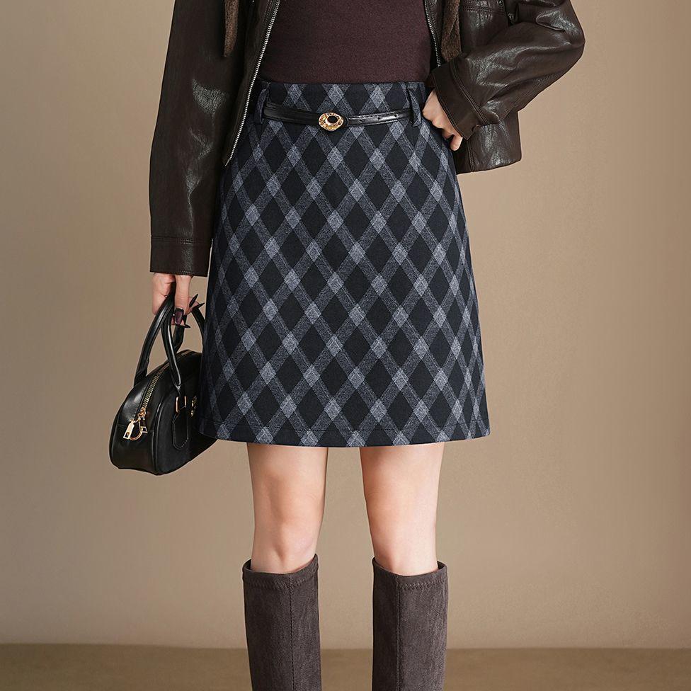 

Slim Fit Plaid High Waist Pencil Skirt – Women s Autumn/Winter Hip-Hugging Short Skirt 2025 M, Recommended 85-99 jin