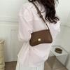 Premium Bag Women's New Baguette Bag Retro Hand-held Underarm Bag Girl Shoulder Messenger Bag