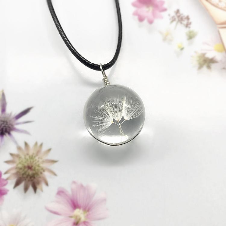 Beautiful Dandelion Necklace Eternal Flower Clavicle Chain Male and Female Couples Crystal Dried Flower Glass Ball Pendant Accessories
