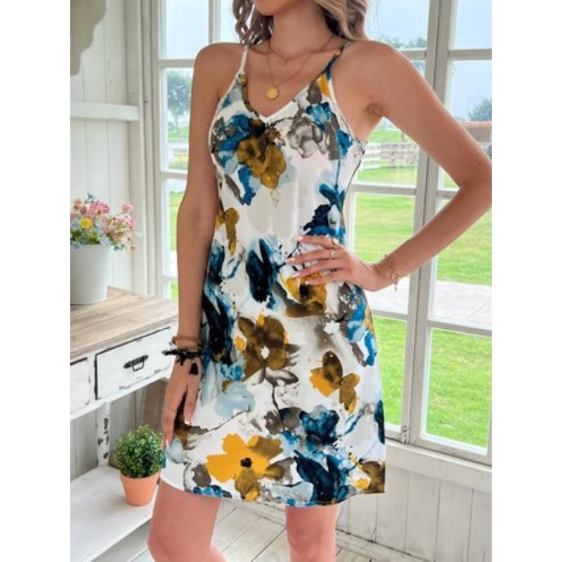 

A Fashionable and Elegant Summer Halter Dress for Women XL