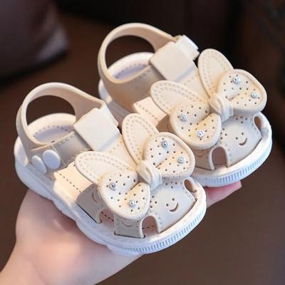 Girls' Sandals with Soft Soles Anti Slip Toe Caps Walking Shoes Children's Shoes